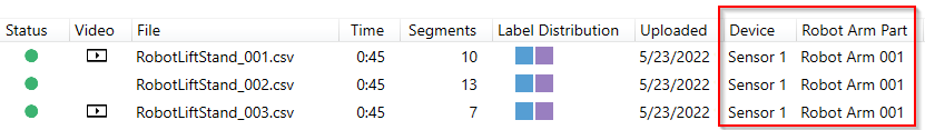 ../_images/dcl-project-explorer-custom-metadata-columns-2.png